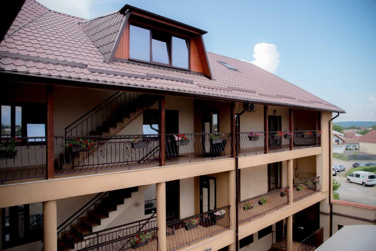 Hotel Stefani Sibiu Exterior foto