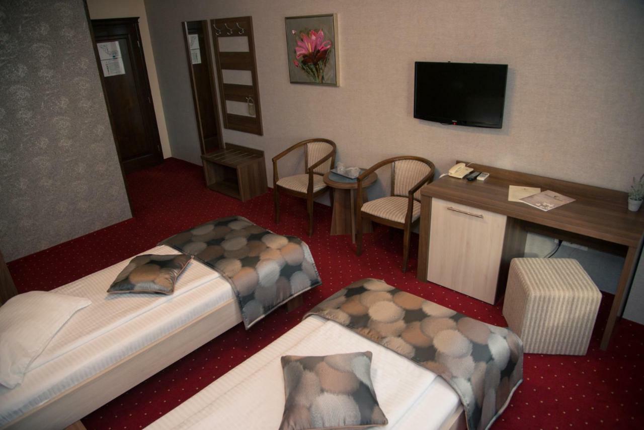 Hotel Stefani Sibiu Exterior foto